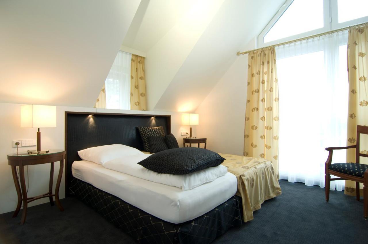 Hotel Ochsen Штутгарт Экстерьер фото
